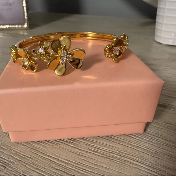 frivole 7 flowers gold bracelet - Picture 8 of 8